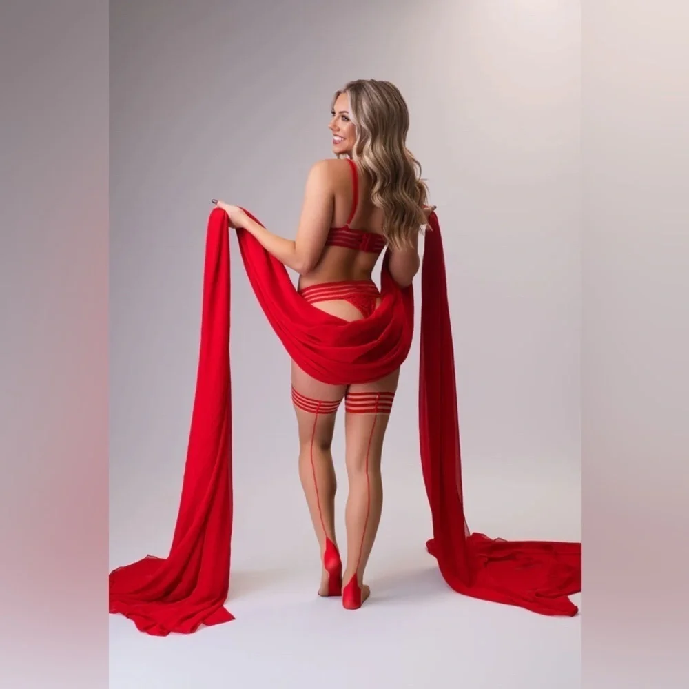 🦋B2G1🦋KIX'IES WHITNEY Red Back Seam Classy With A Little Sassy Thigh Highs